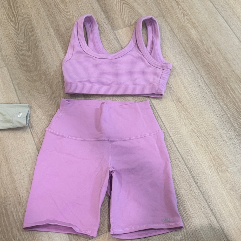 ALO Yoga Pink Bike Shorts and Bra set
